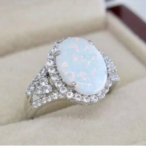 💠AUSTRALIAN OPAL➕WHITE TOPAZ RING➖925 STERLING 💠